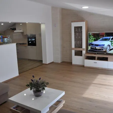 Apartman Doni *